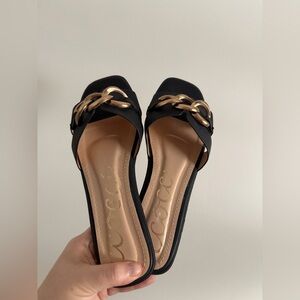 CCOCCI Women's Black Sandals with Gold Chain Detail